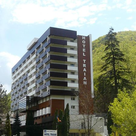 Hotel Traian Caciulata Calimanesti Exterior foto
